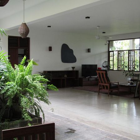 The Mirror Mansion Hotel ราจากิริยา ภายนอก รูปภาพ